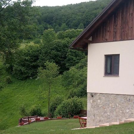 فيلا House S&D Otočac المظهر الخارجي الصورة