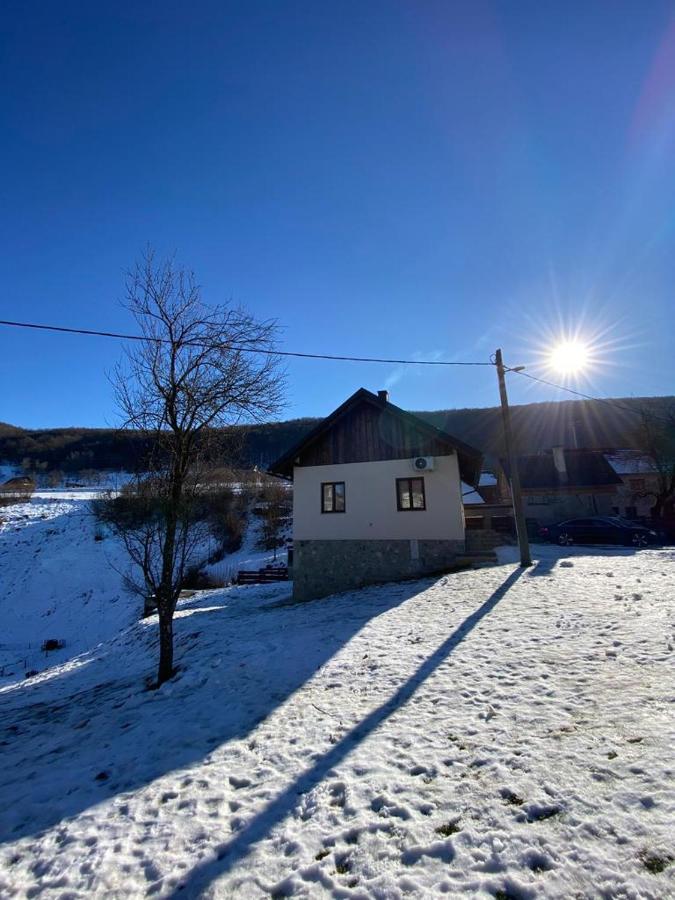 فيلا House S&D Otočac المظهر الخارجي الصورة